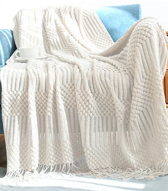 White knitted throw