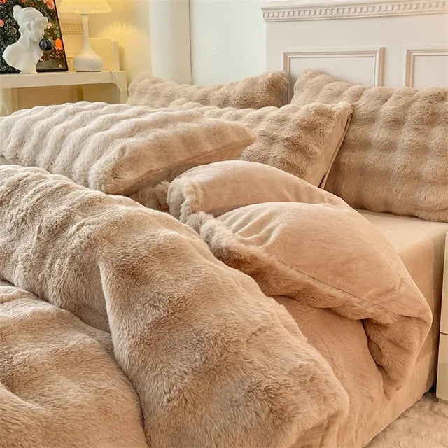 Faux Fur Queen Size Duvet Cover Set 4 Piece | Elysian Camel/Tan