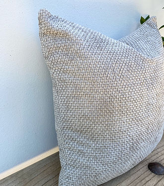 grey-velvet-cushion-cover