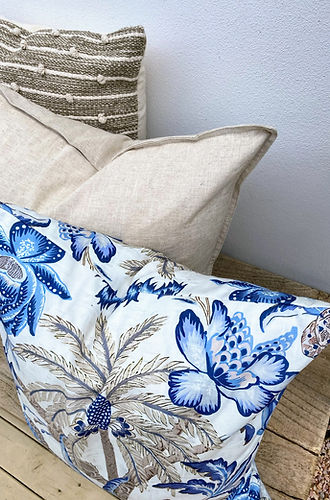 tropical-palm-coastal-cushions