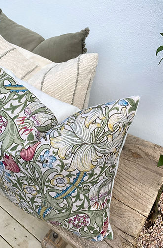 floral-green-cushions