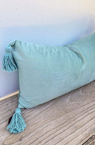 30x50-tasslled-mint-green-cushion