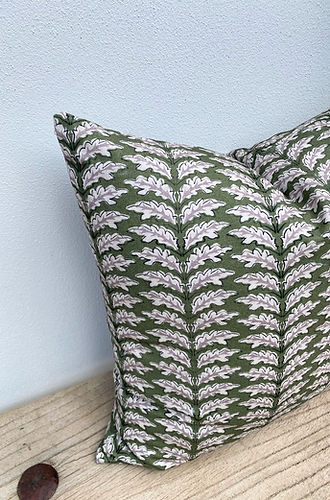 green-cushion-covers