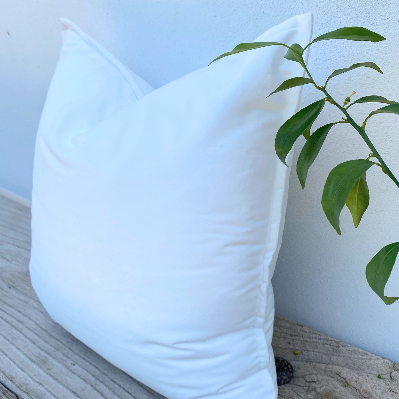 45cm White Velvet Cushion Cover