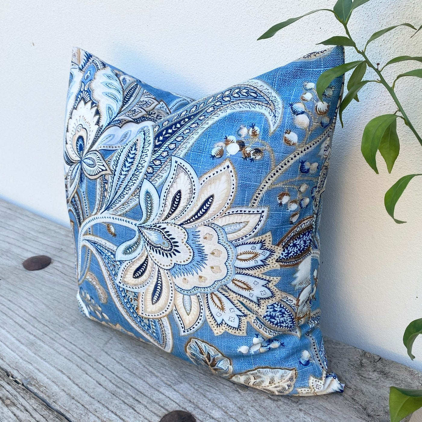 45x45 Blue and White Jacobean Floral Cushion