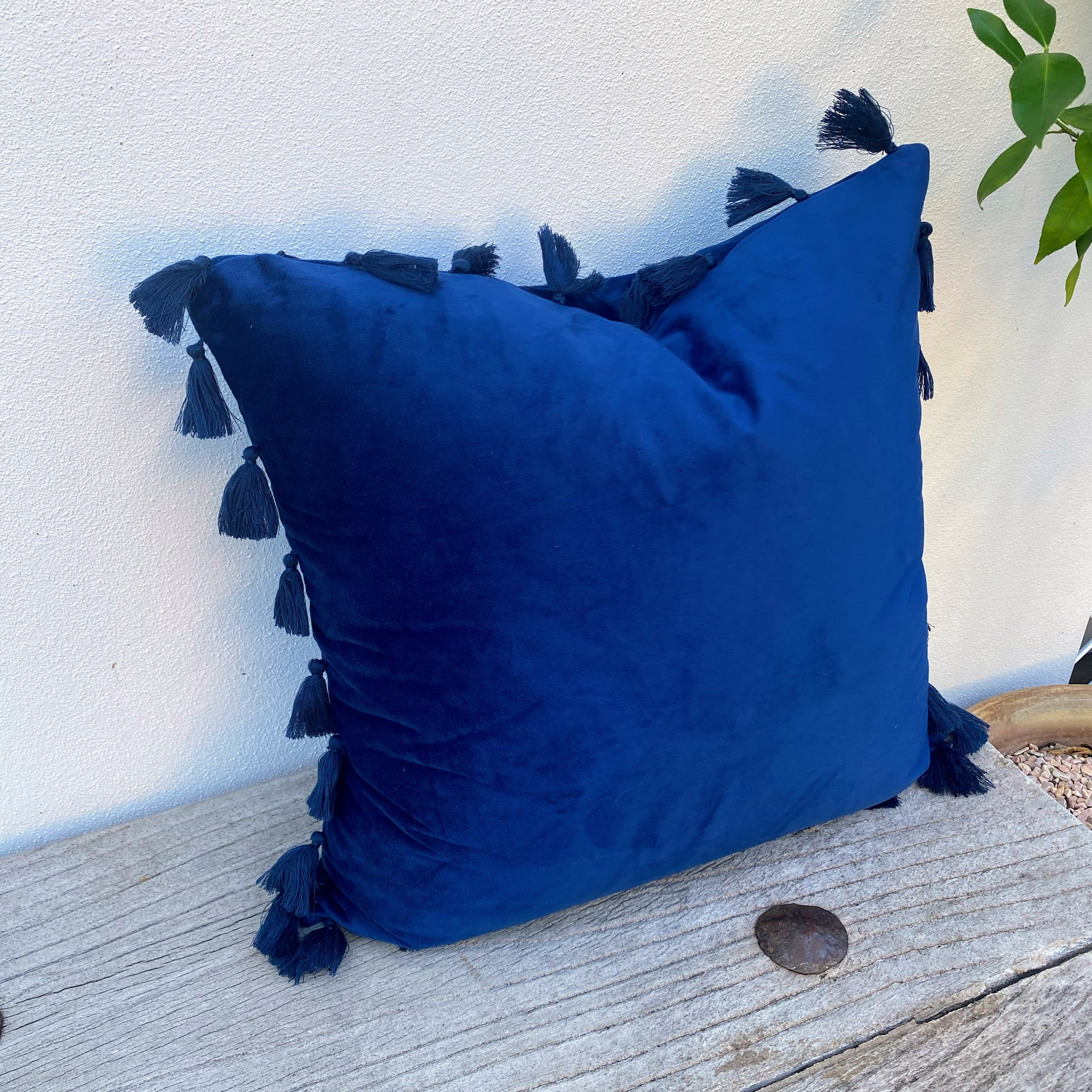 45x45 Navy Tasselled Cushion Cover