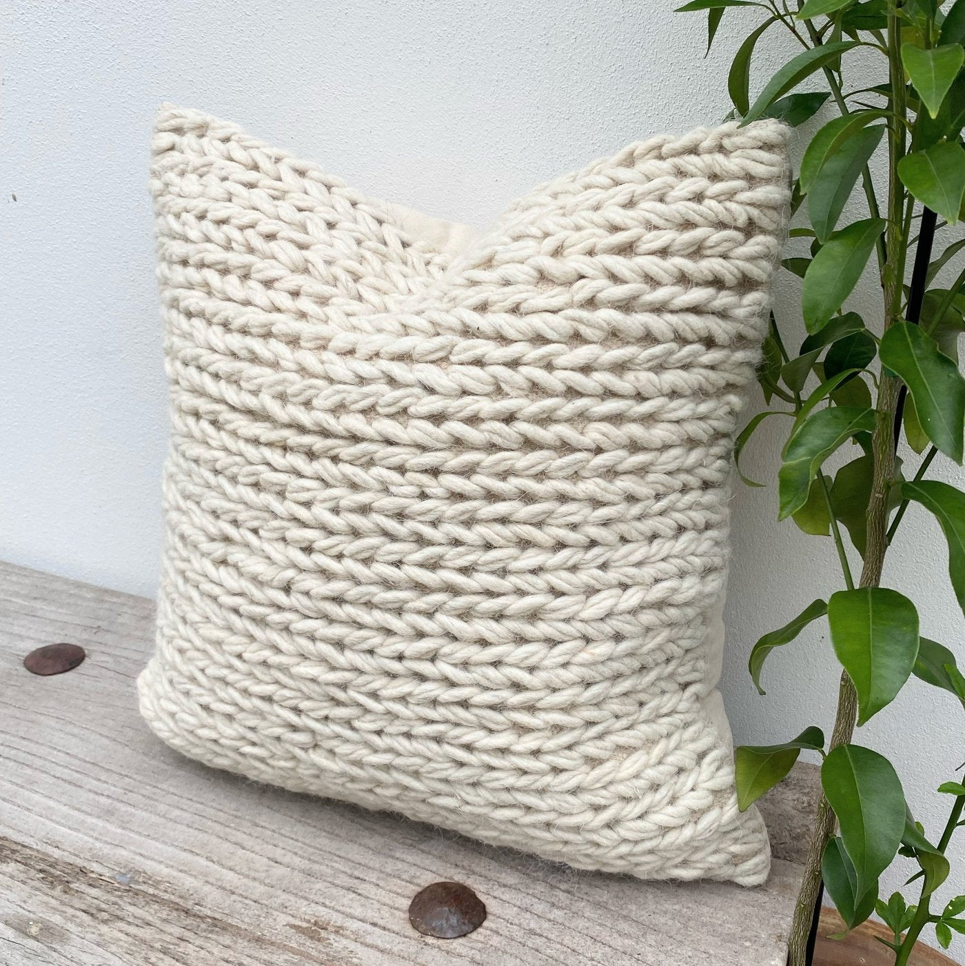 50cm Natural White Wool Cable Knit Cushion