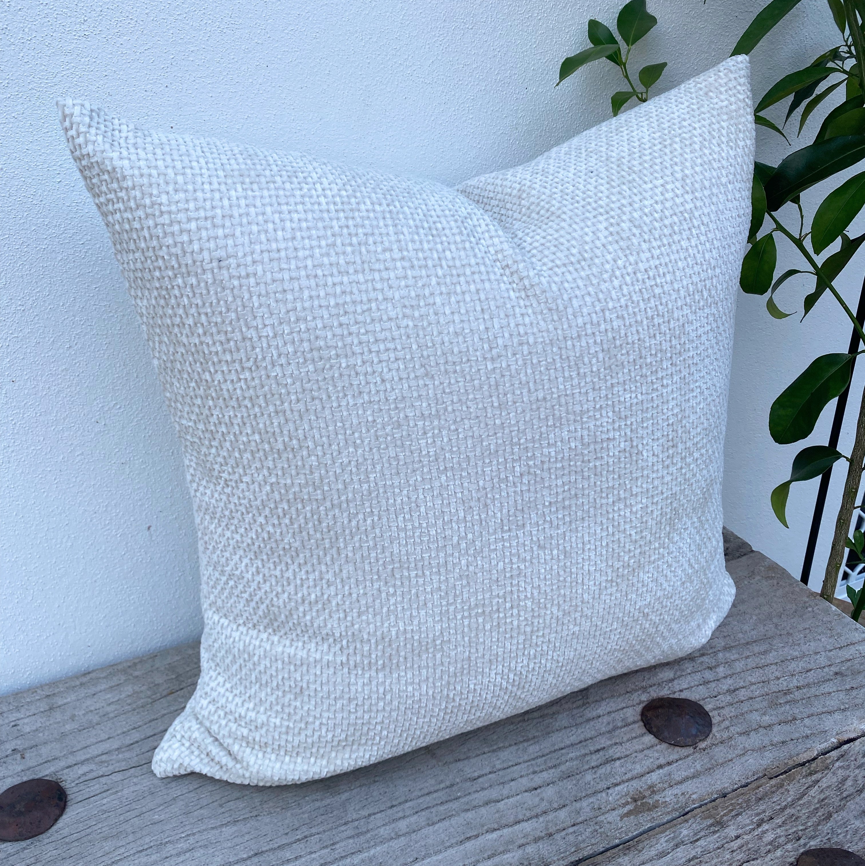 50cm x 50cm White Velvety Chenille Textured Lattice Cushion