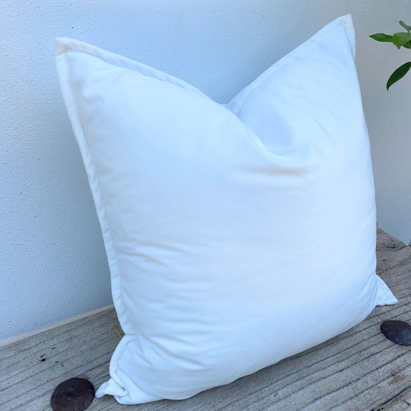 50cm White Velvet Cushion Cover