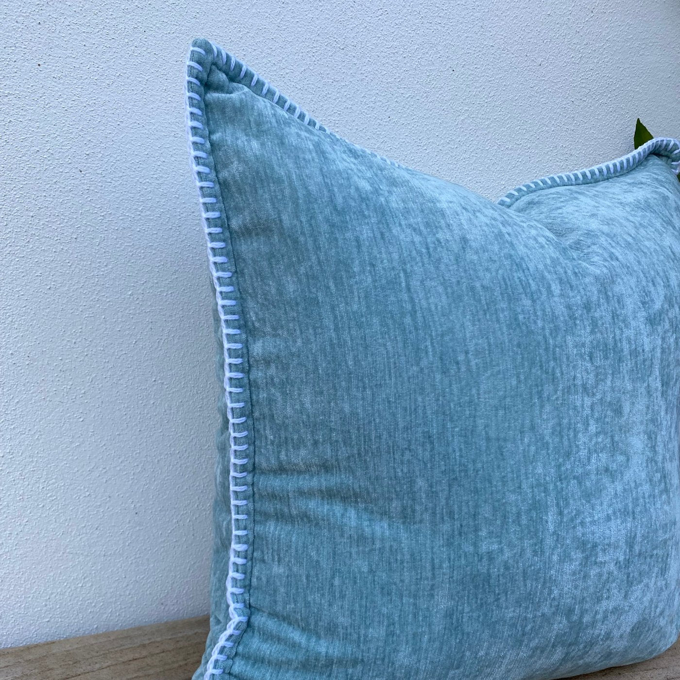 50x50 cm Light Blue Velvet Cushion