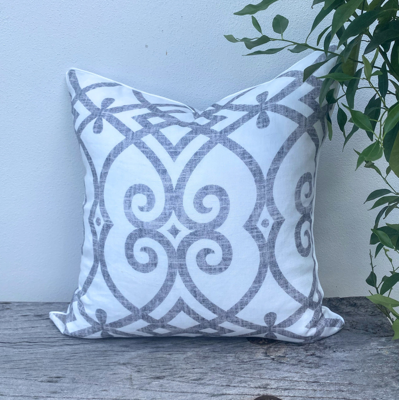 45cm X 45cm White Cushion Cover