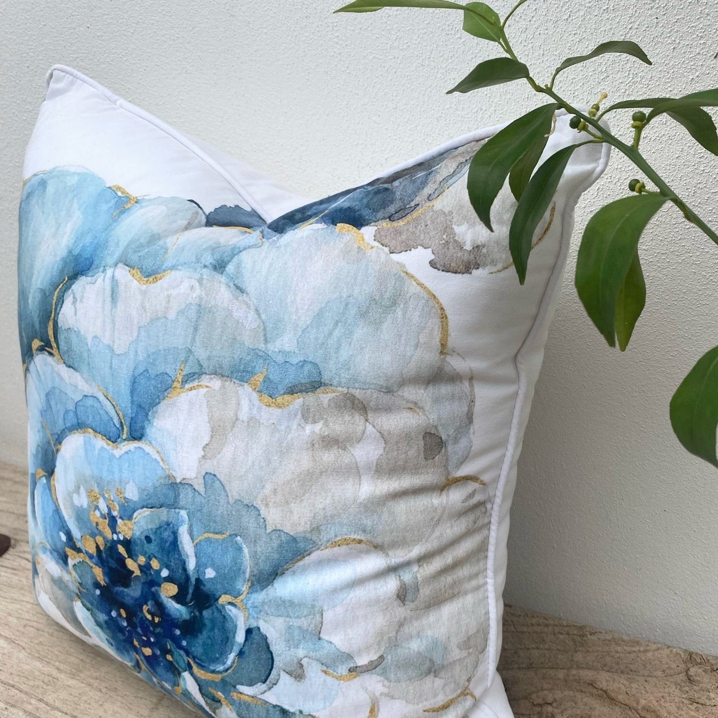 45x45 Hamptons Blue White Floral Cushion