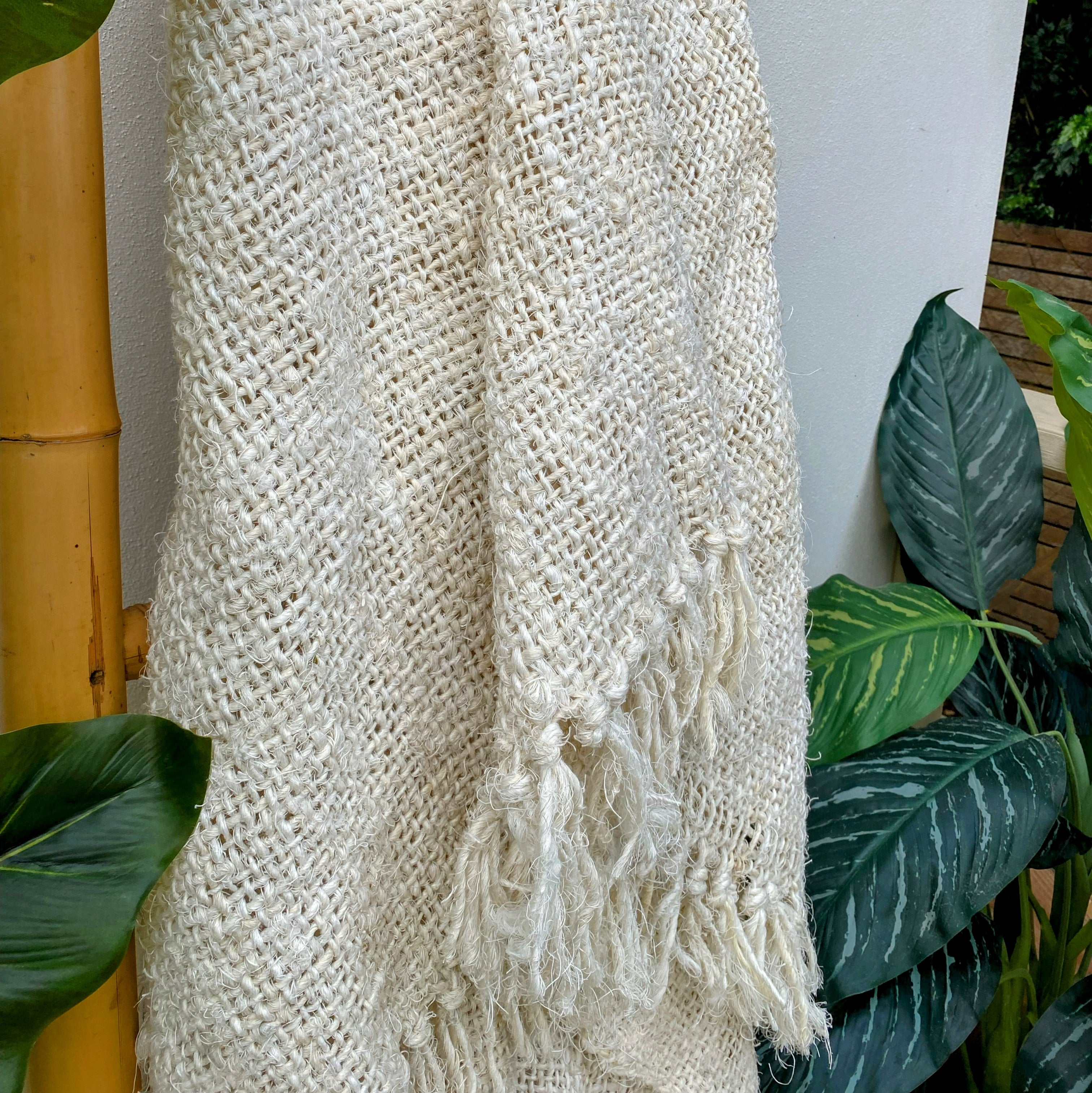 Handmade Recycled Linen Coarse Weave Throw Blanket - Ivory - Large - Fringed - Tula