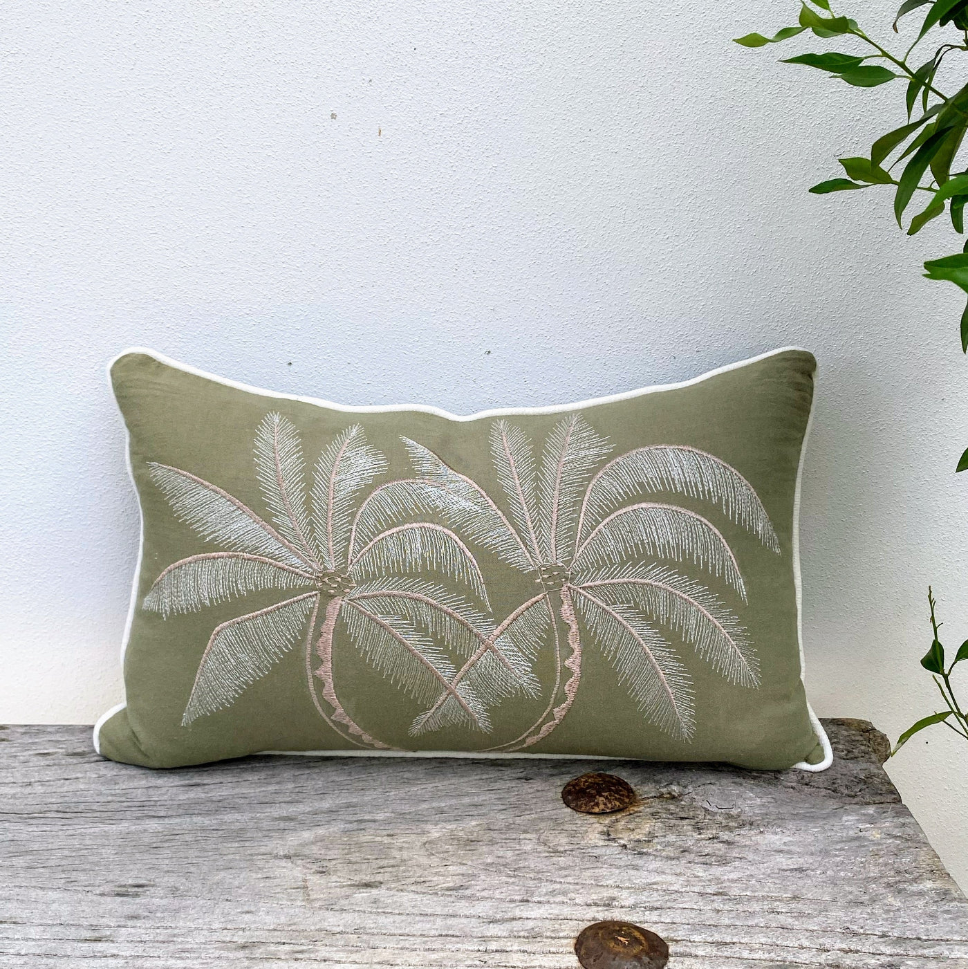 Decorative Throw Cushion Cover Online