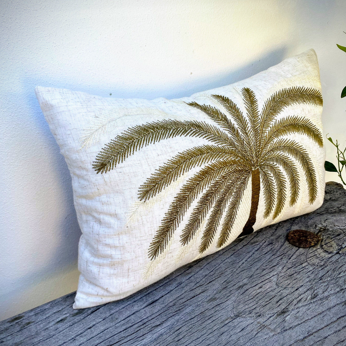 High Quality and Durable Cushion for Tropical Vibe