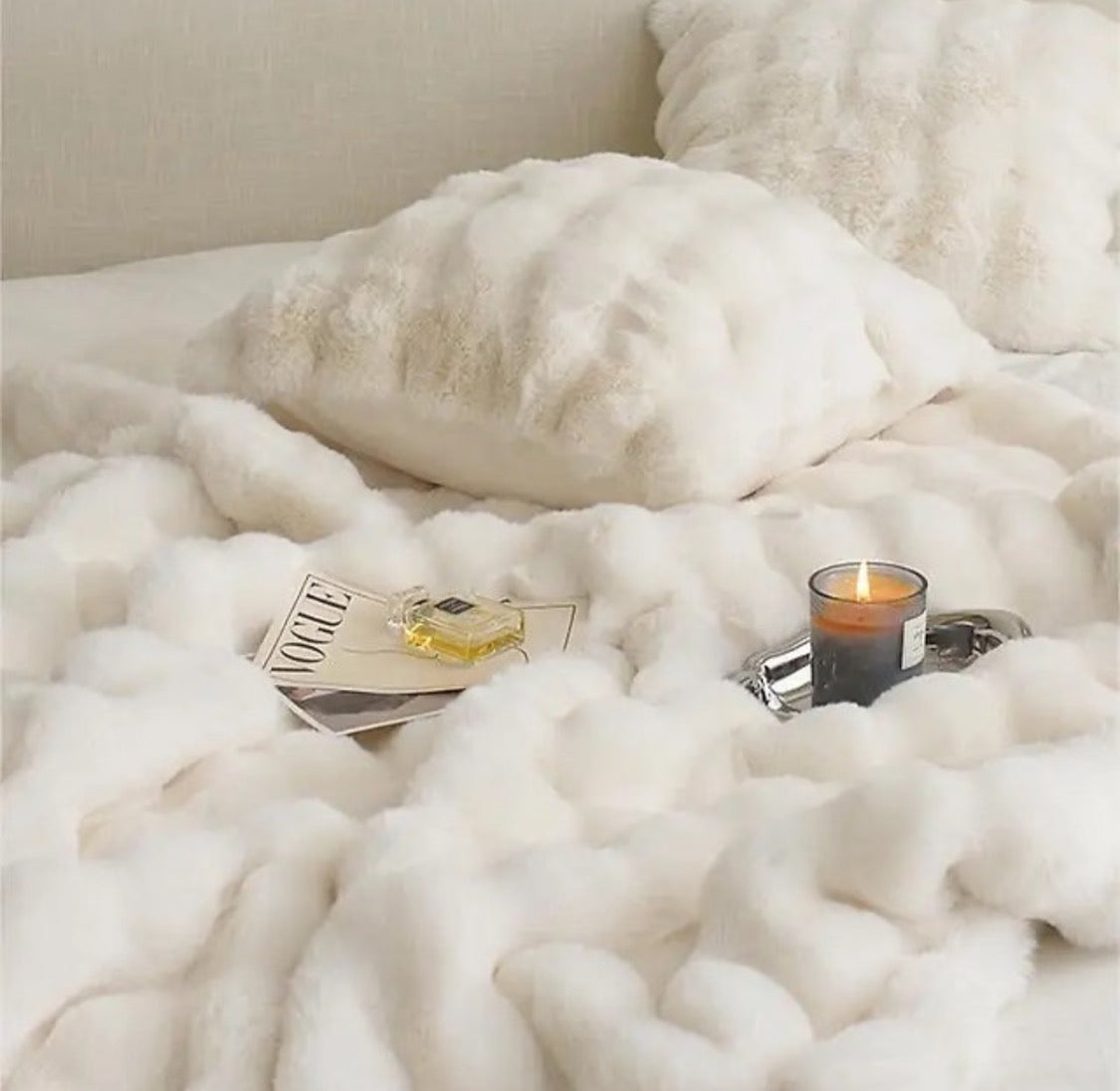 Extra Large White Faux Fur Throw Blanket