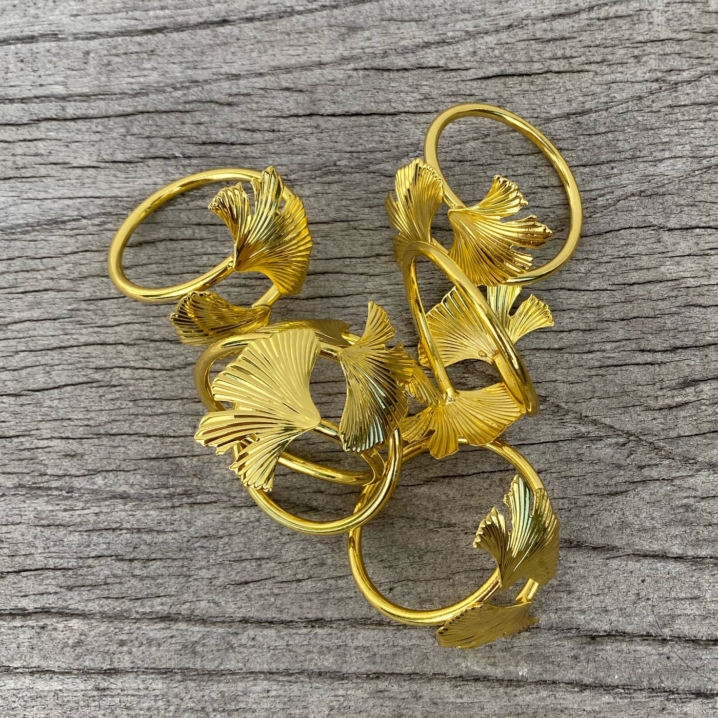 Luxury Ginkgo Leaves Gold Napkin Rings 