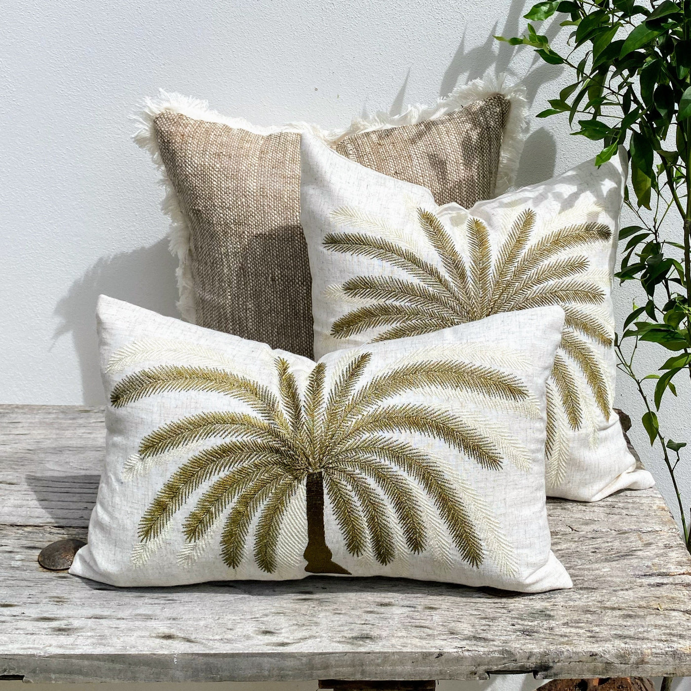 Palm Tree Coastal Cushion Cover for a Relaxed Beach House Aesthetic