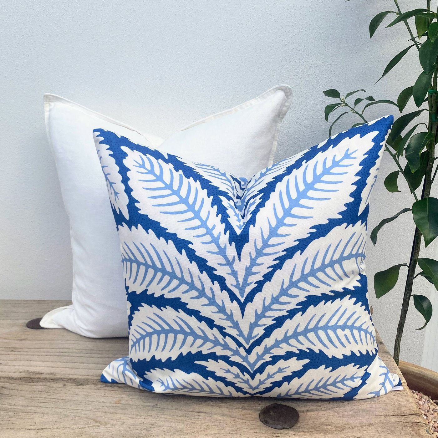 Set of 2 Hamptons Blue WHite Cushions